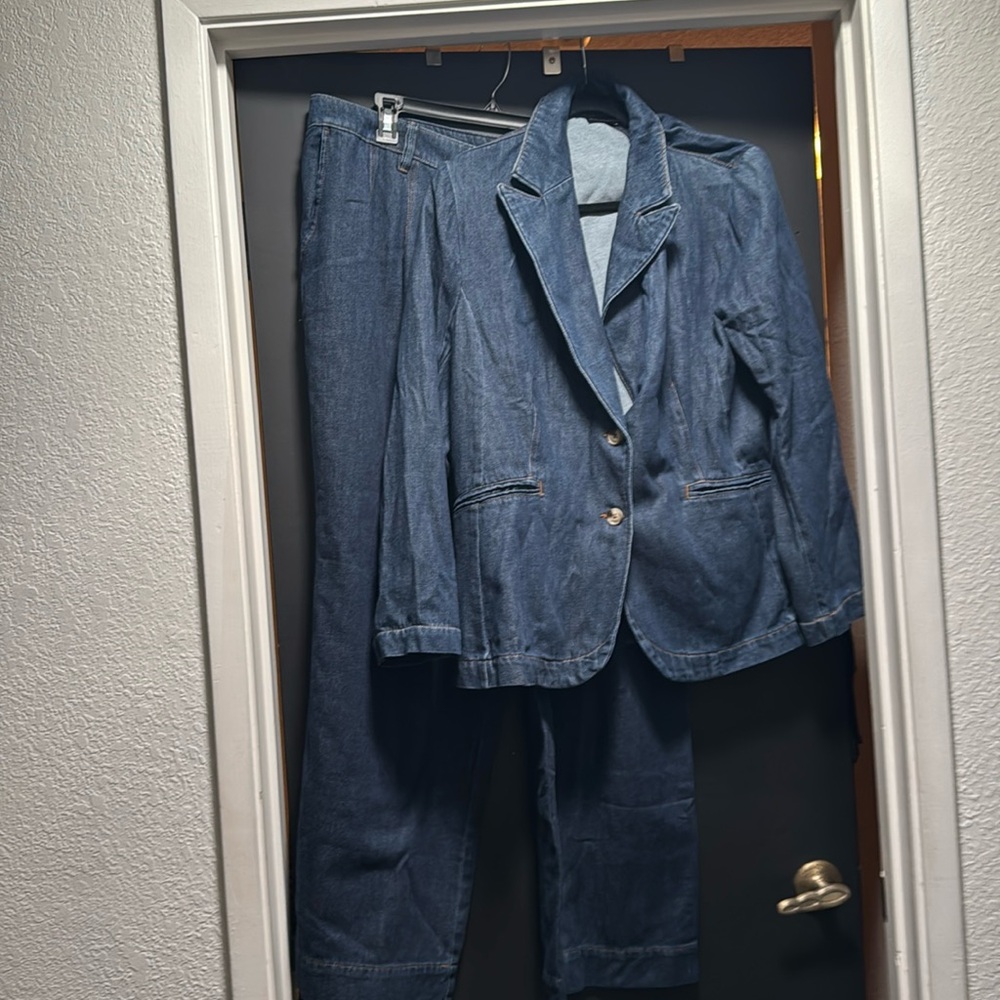 Lane Bryant blue jean pants suit size 18
